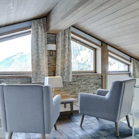 Spacieux 5 Pièces à Courchevel, 11 Pers. - Fr-1-562-31